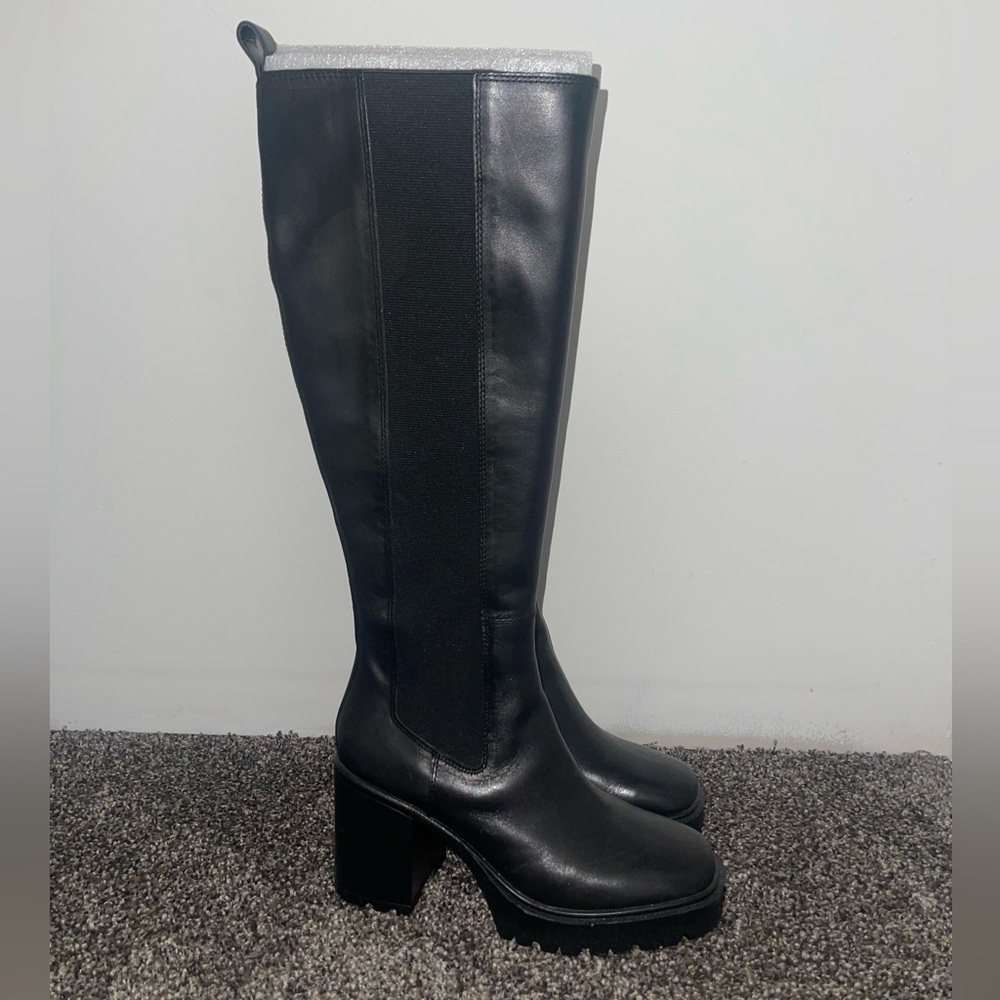 Steve Madden Deegan Boots Size 6.5